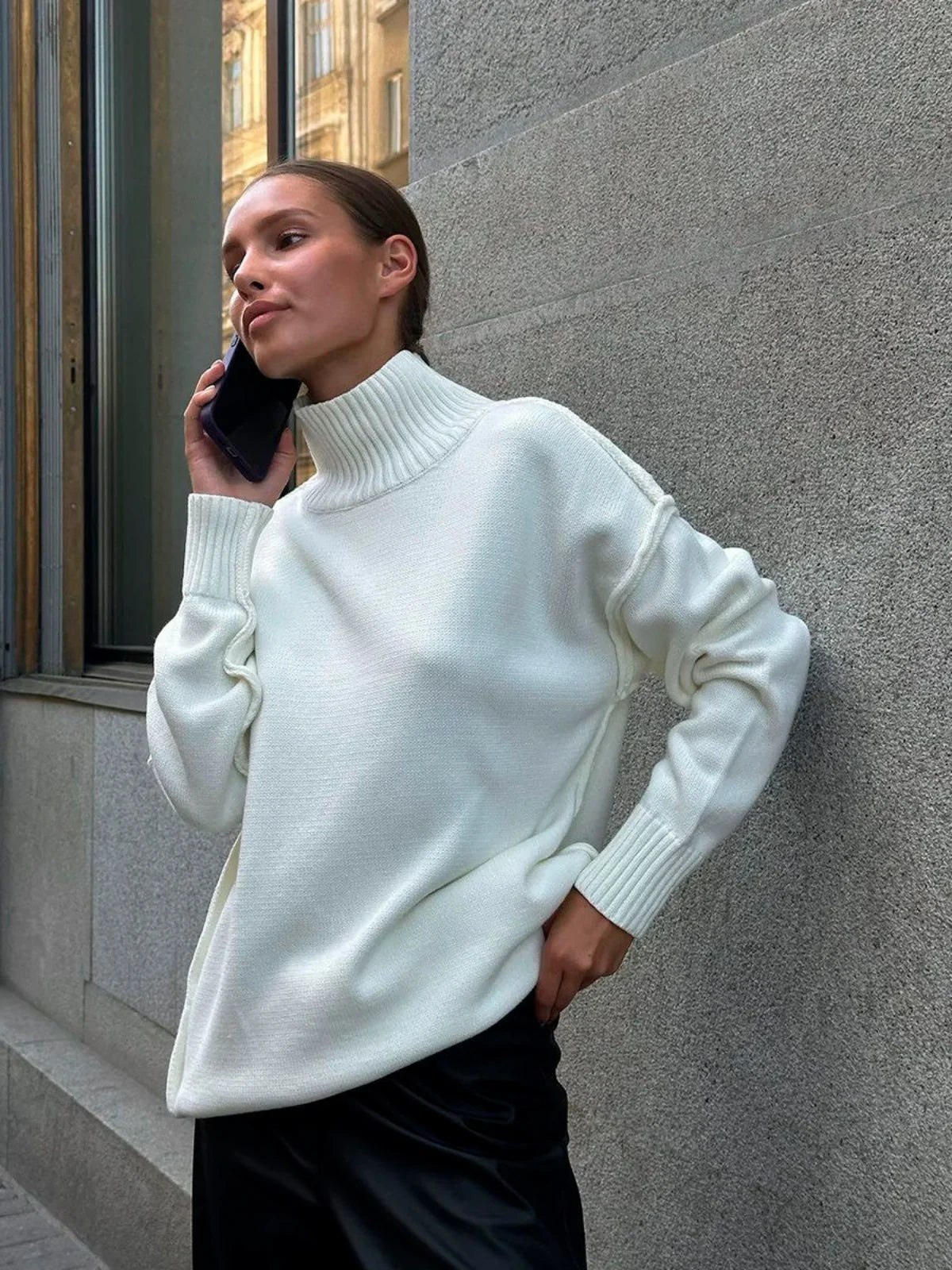 Zachte Gebreide Mock Neck Trui met Verlaagde Schouders sweater SEREIN Wit S