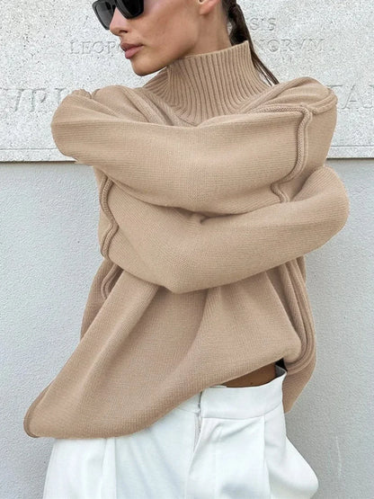 Zachte Gebreide Mock Neck Trui met Verlaagde Schouders sweater SEREIN