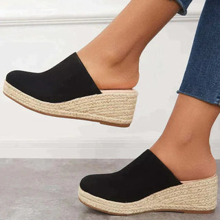 Lumi | Espadrille muiltjes met sleehak voor dames – Elegant ontwerp met gesloten neus en verhoogde architectonische hak