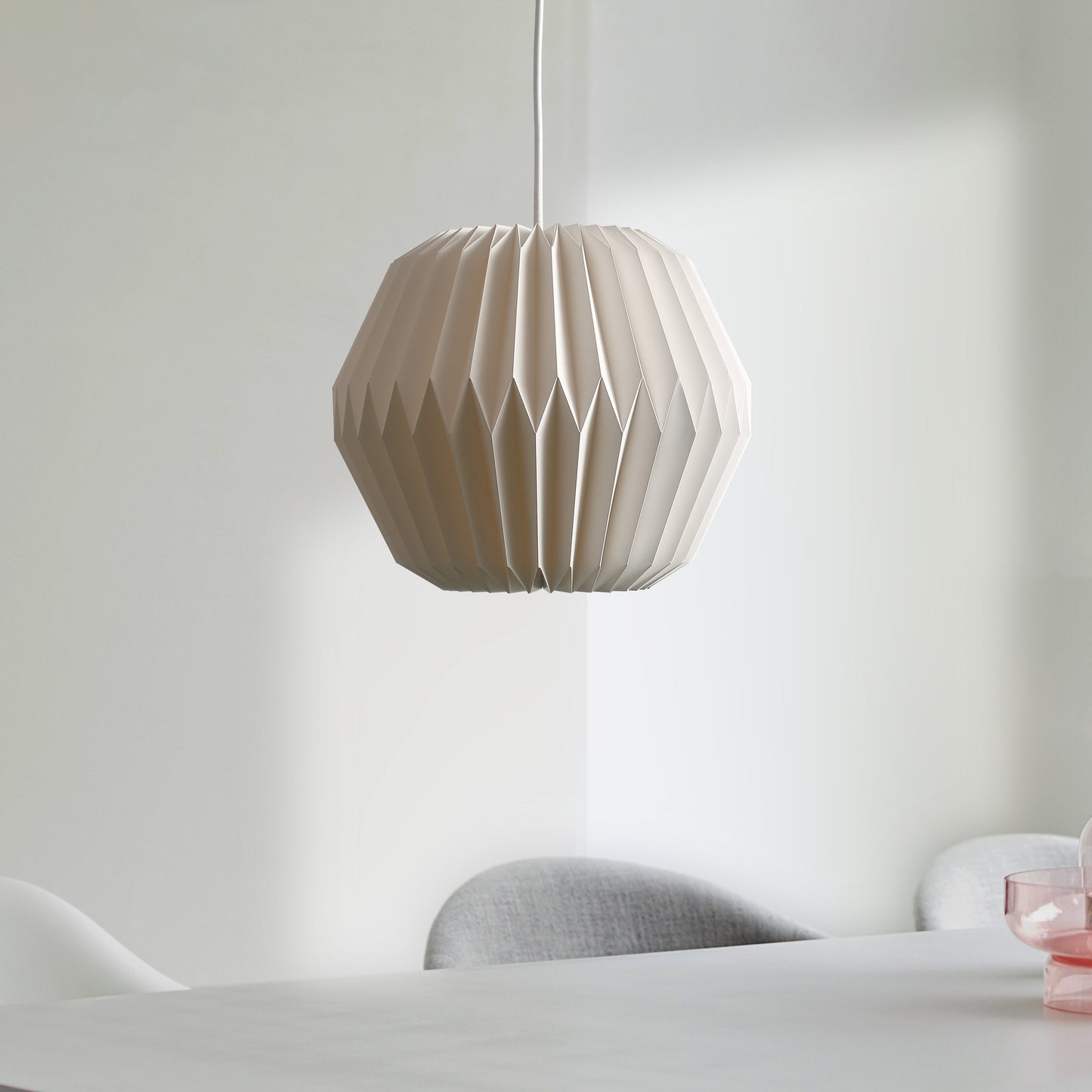Moon Edgy Ø34 Pendel voor Elegante en Comfortabele Verlichting