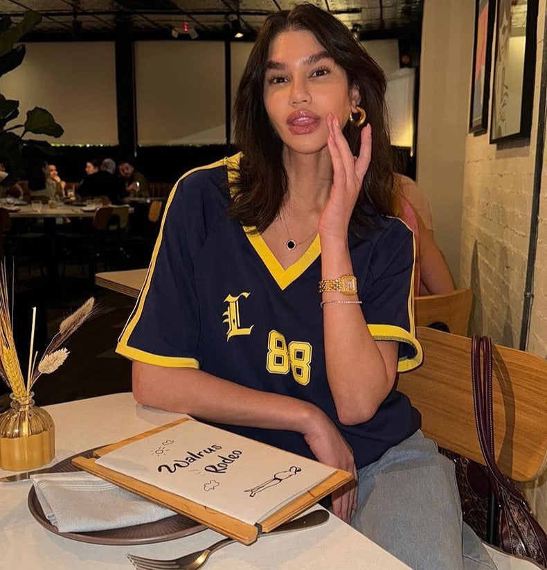 Met Altijd Liefde Spectate Top Oversized V-Hals Jersey SEREIN