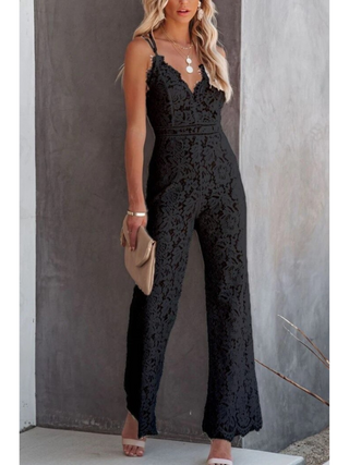 Parsha | Moderne jumpsuit met V-hals – Sculpturale snit, vloeiende textuur en urban superioriteit zwart