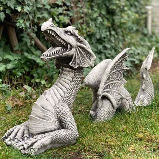 Reusachtig Houten Drakenbeeld voor Tuindecoratie Gothic Stijl