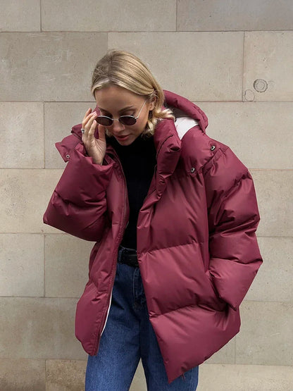 Avenari | Dames Puffer Jas - Oversized Quilted Design - Met Capuchon en Hoge Kraag