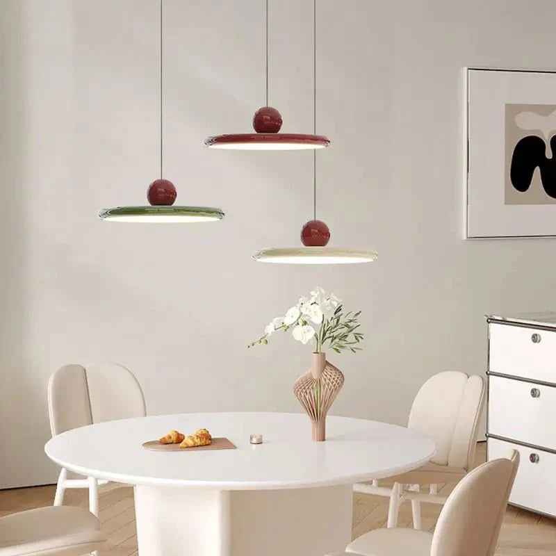 Glazen Lamp in Bauhaus Stijl Voor Moderne Interieurs