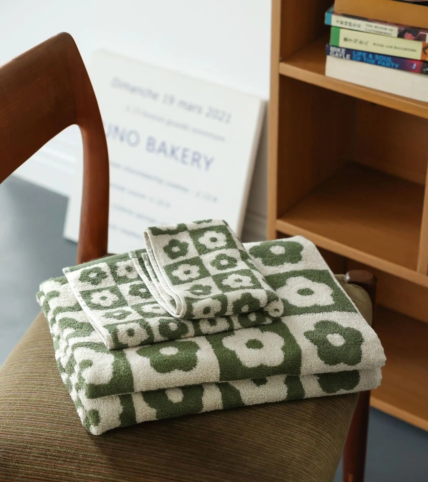 Elegante Badhanddoek Set Van Polyester En Katoen Voor Badkamer Olijfgroen