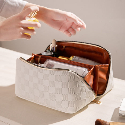 Luxe Geruite Make Up Tas Met Ruime Organisatie Voor Reis Crème