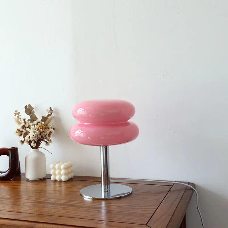 Vintage Italiaanse Bauhaus Tafellamp Voor Sfeervol Interieur Roze
