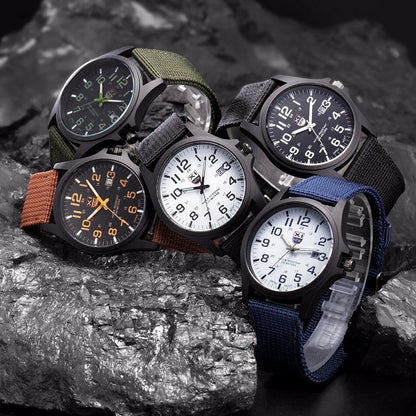 Tactisch Legerhorloge Voor Avonturiers Militaire Stijl