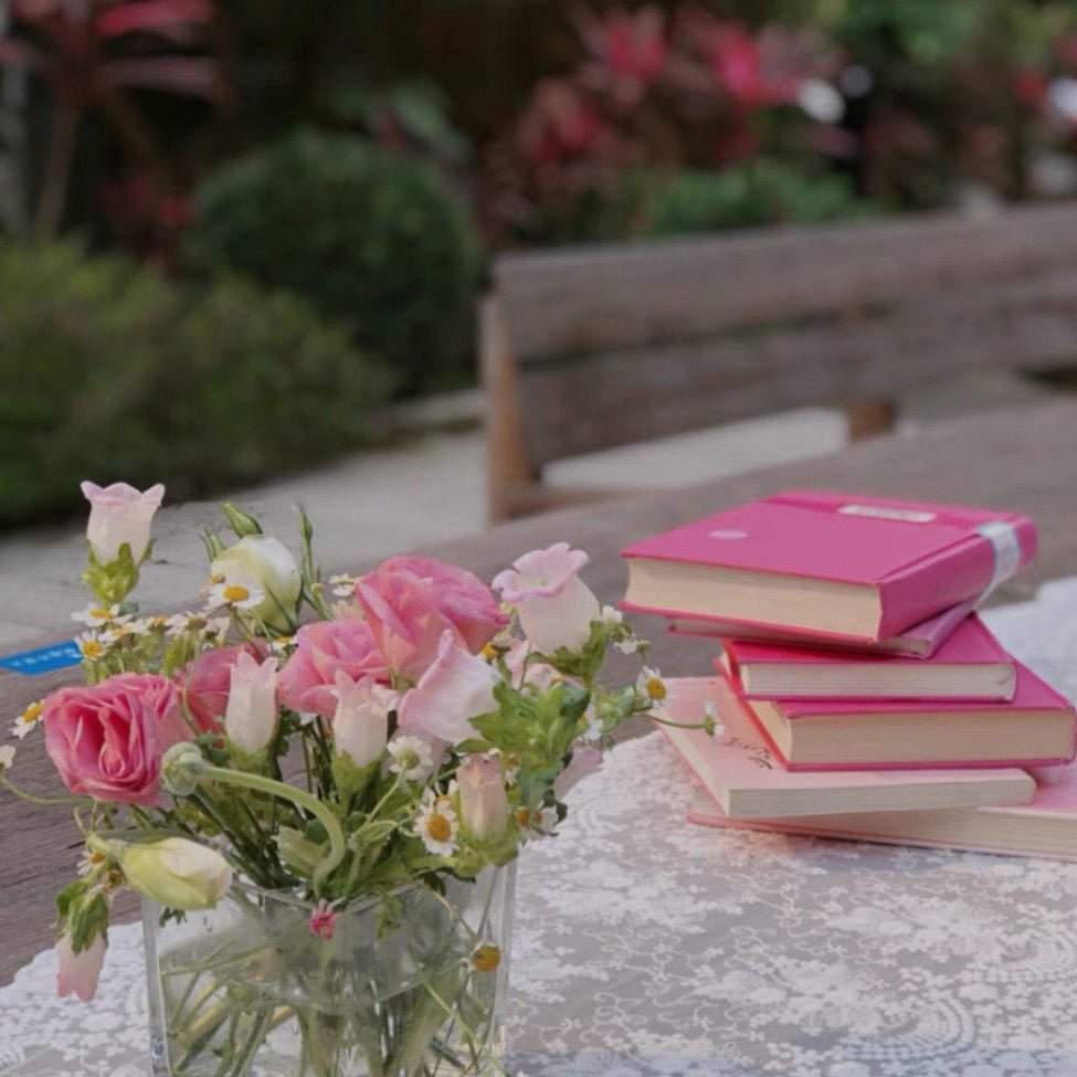 Vintage Witte Kanten Tafelloper Voor Feestelijke Gelegenheden