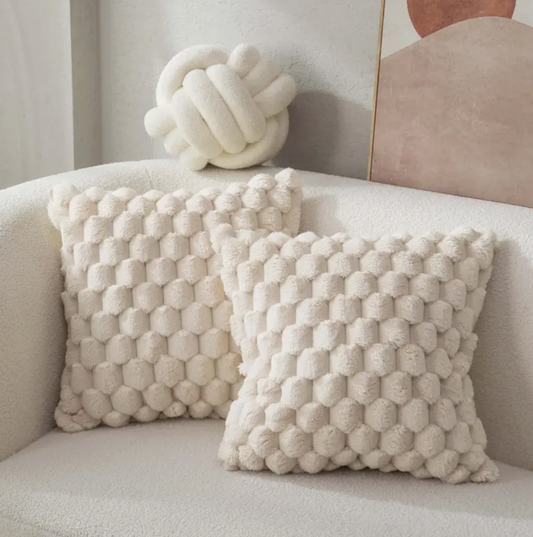 Zacht Kussen Met Donzige Kussensloop Voor Ultiem Comfort Wit-Beige
