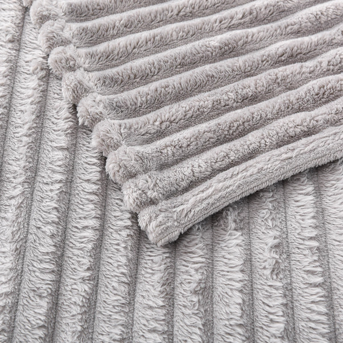 Zachte Flanellen Deken Voor Warmte Thuis En Tijdens Reizen