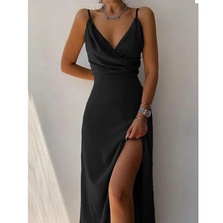 Isana | Dames Maxi-jurk – Overslagdesign & Spaghettibandjes zwart