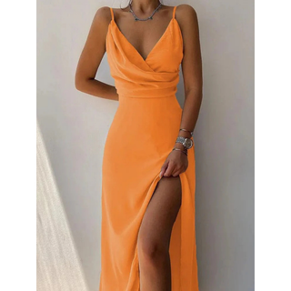 Isana | Dames Maxi-jurk – Overslagdesign & Spaghettibandjes oranje