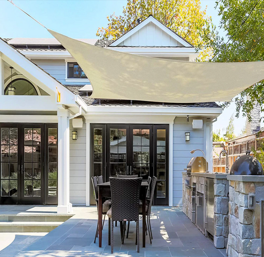 Luxe Schaduwdoek | Waterafstotend & Beschermend, Decoratief Voor Jouw Balkon Of Terras! Beige