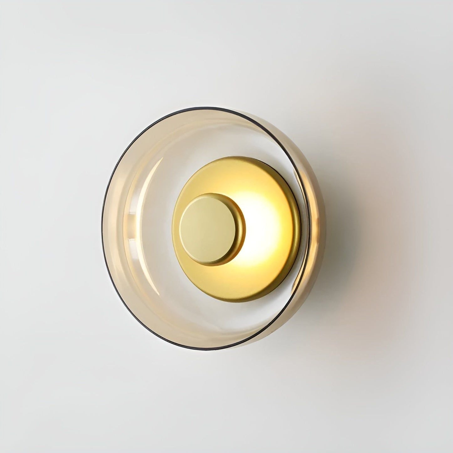 Elegant Gouden Wandlamp met Gerookt Glas - Scandinavische LED Muurlamp voor Gangen en Woonkamers