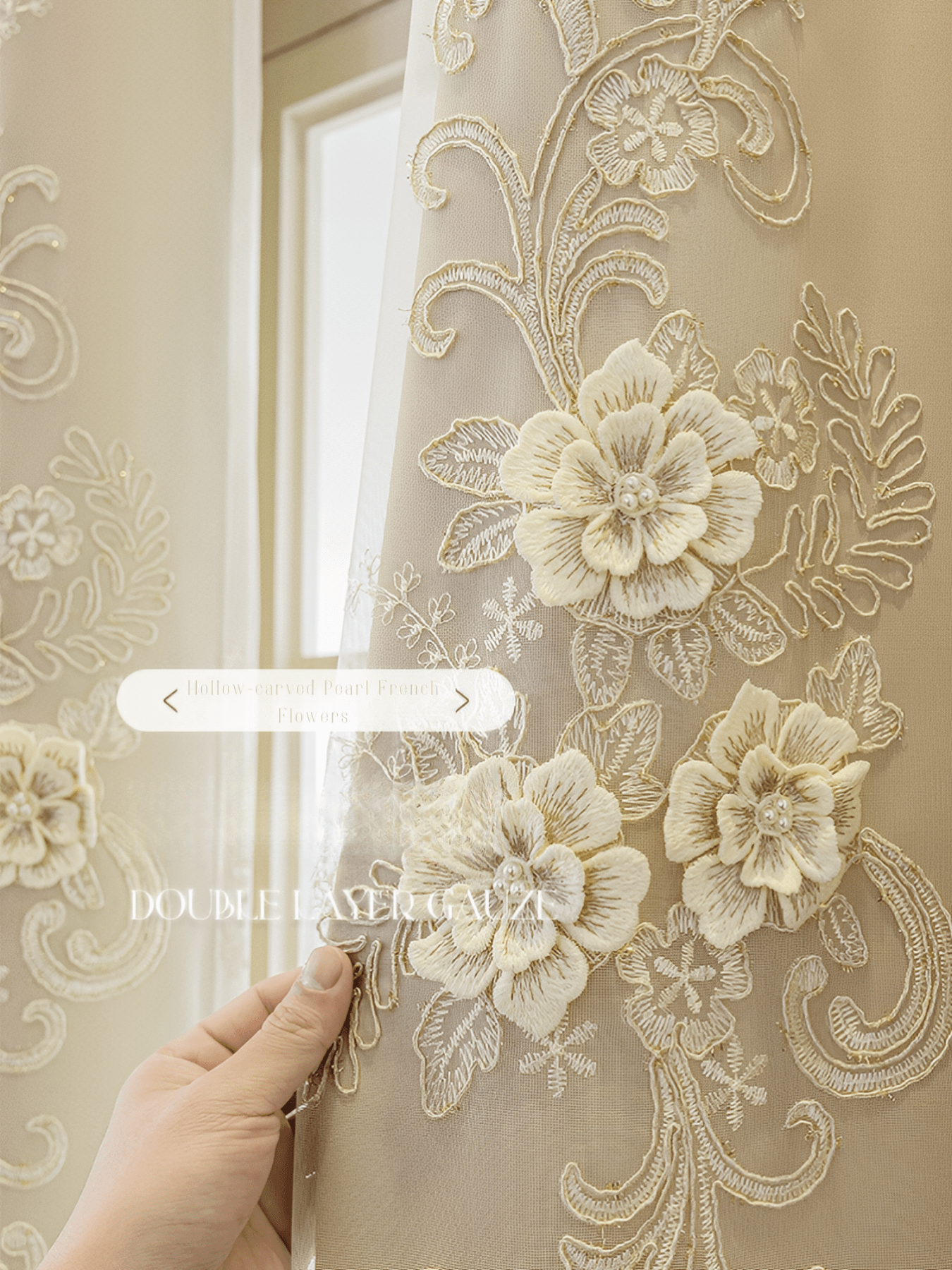 Luxe Verduisterende Gordijnen met 3D Bloemenborduurwerk – Crème Fluweel Raamdecoratie voor Optimale Lichtblokkering