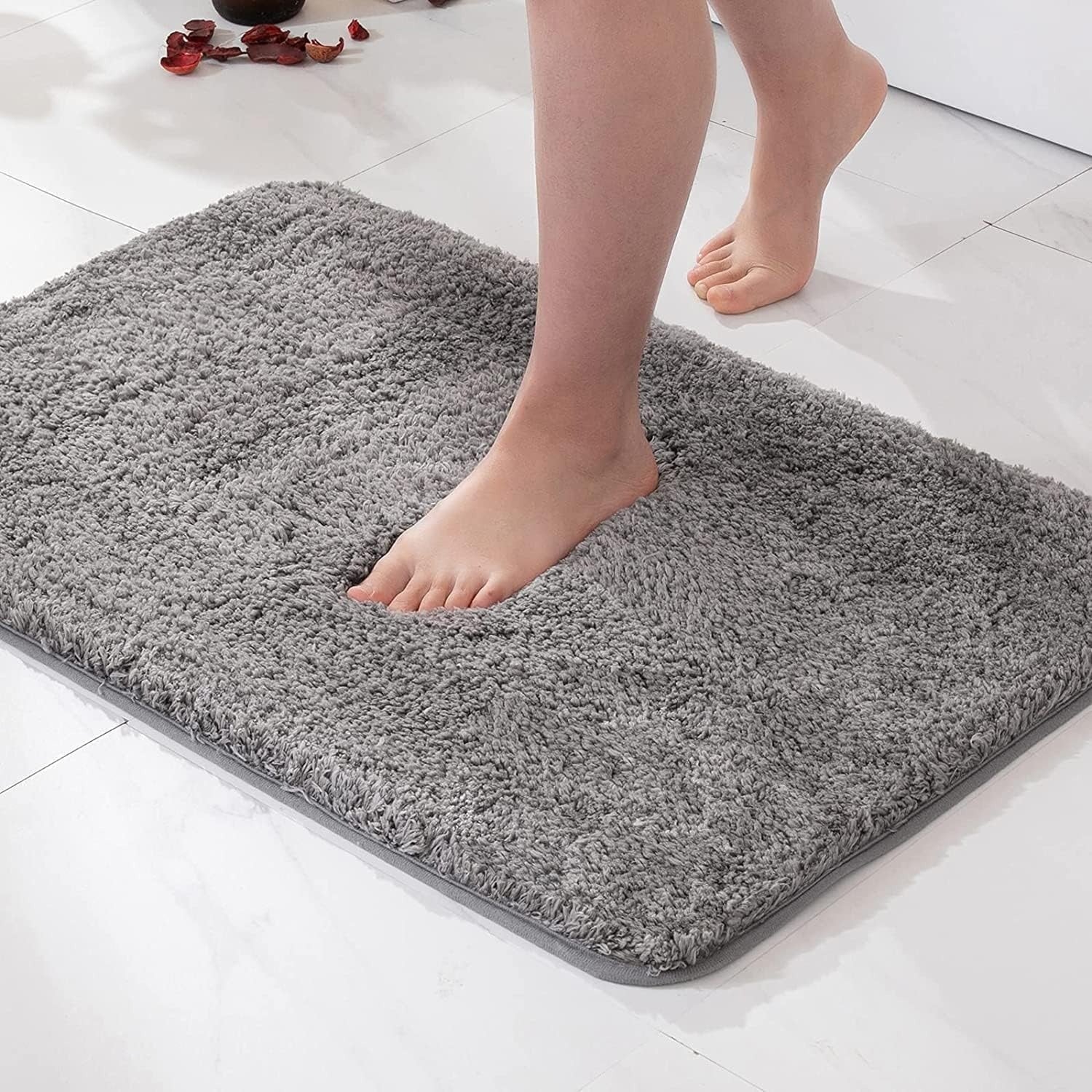 Ultra-Zachte Badmat Antislip – Sneldrogend Microvezel 50 x 80 cm voor Luxe Comfort en Veiligheid in de Badkamer Badmatten SEREIN