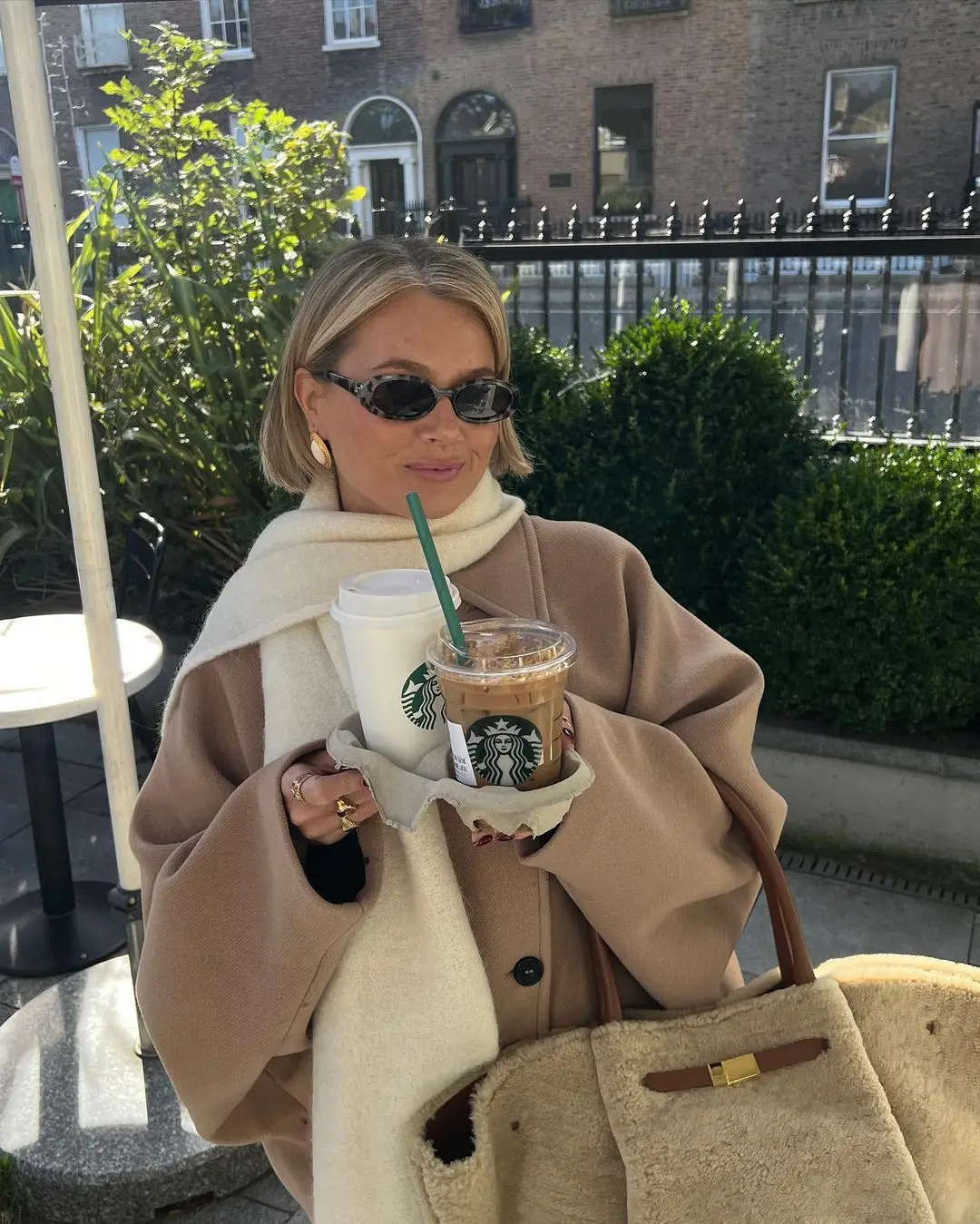 Avenari | Dames Oversized Tussenjas – Wolmix – Dubbelrijig – Boxy Fit – Klassieke Reverskraag