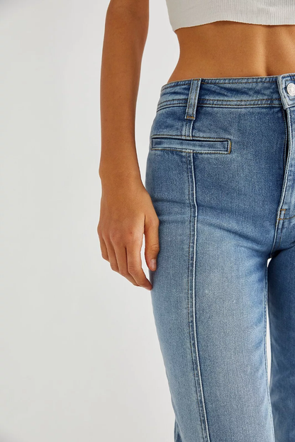 Wie Is Dat Meisje Flare Jeans