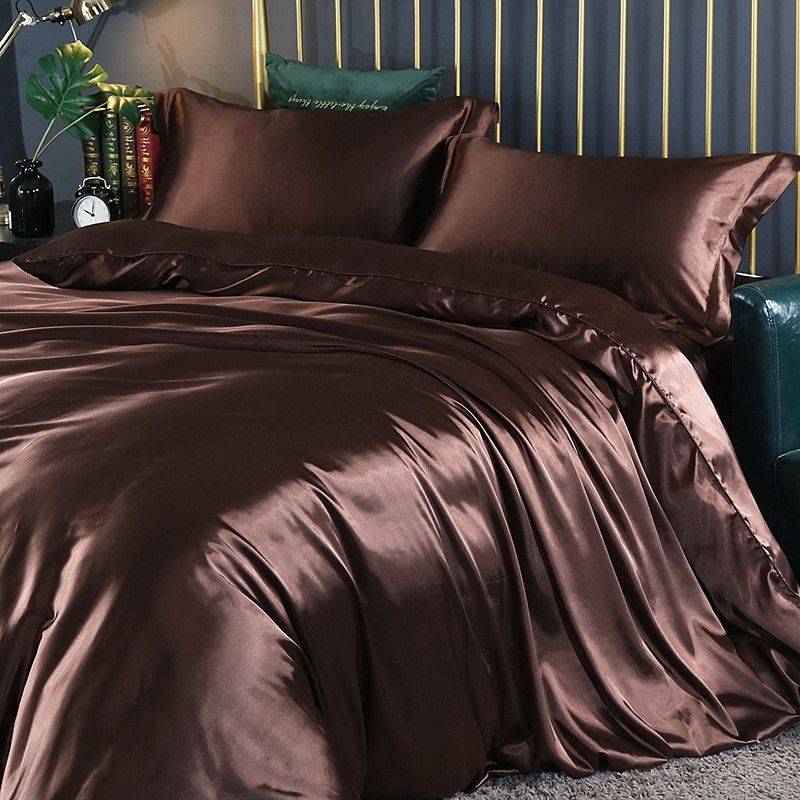 Luxe set (4 stuks) zijde/satijn bedlinnen dekbedovertrek-2x kussensloop-laken SEREIN Maroon 150cm hoeslaken + Dekbed 200x 230cm + 2x kussensloop