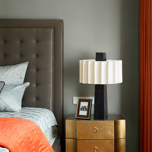 Solace - Creatieve Ontwerp Zwart-Witte Decoratieve Tafellamp Wit D33*H55cm