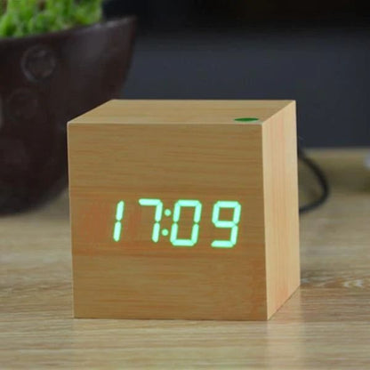 Kubus Digitale Tafelklok Voor Modern Interieur