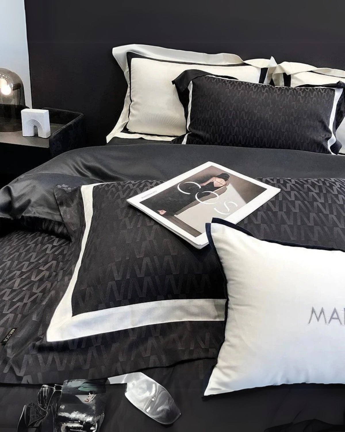 La Nuit – Luxe Beddengoed Voor Een Elegante Nacht Zwart Queen [200x230cm]