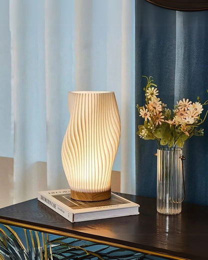 Saoel – 'Wavy' Sculpted 3D Golf Geprinte Tafellamp