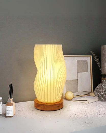 Saoel – 'Wavy' Sculpted 3D Golf Geprinte Tafellamp