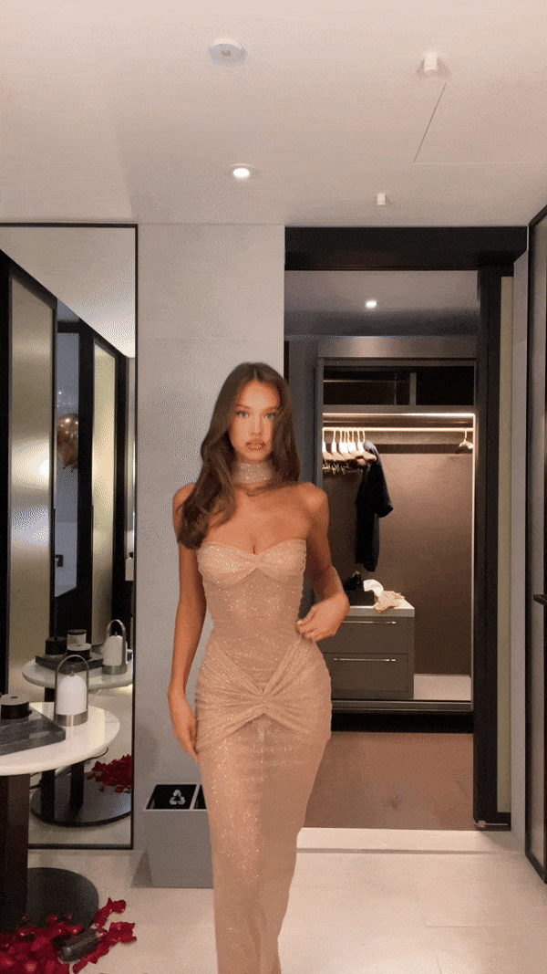 Transparante Glitter Jurk Met Korset Overdel Voor Verleidelijke Luxe Uitstraling