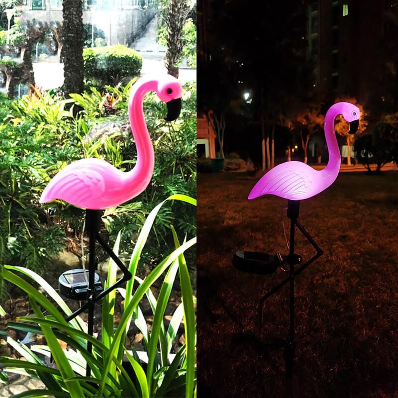 FlamingoGlow - Zonne-energie LED-lamp met Flamingo op het Gazon